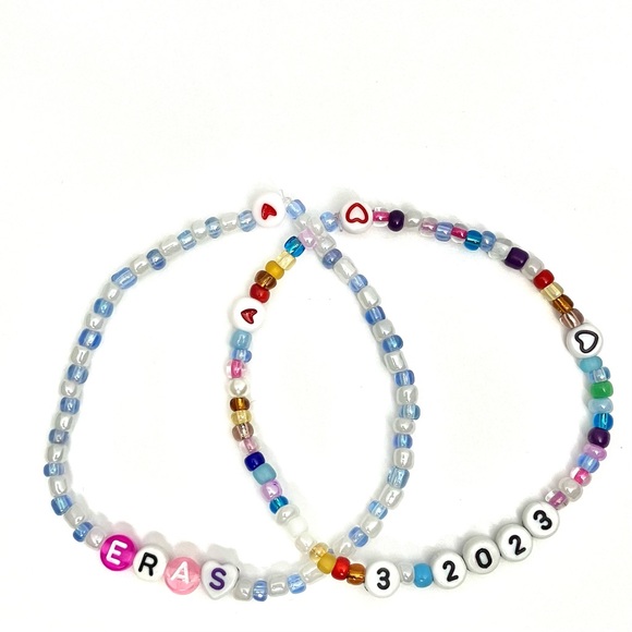 37 Taylor Swift Bracelet Bundle!!!!!! - Picture 7 of 11